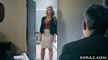 Nicole Aniston secretaria gostosa