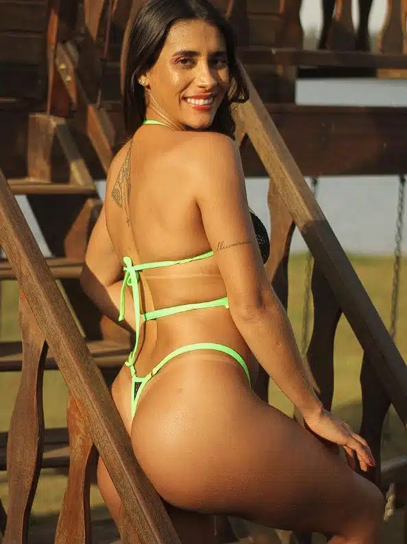 Atriz porno Val mineirinha Onlyfans Grátis