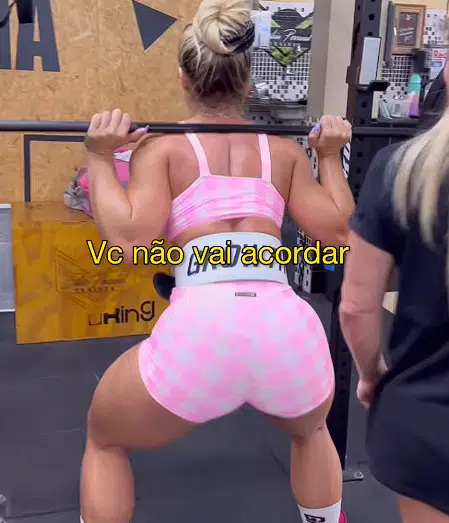 Vivi Winkler pelada vazou nudes da buceta gostosa bombada