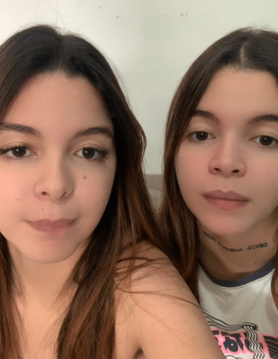 Gêmeas Apimentadas transando Maria Eduarda e Fernanda